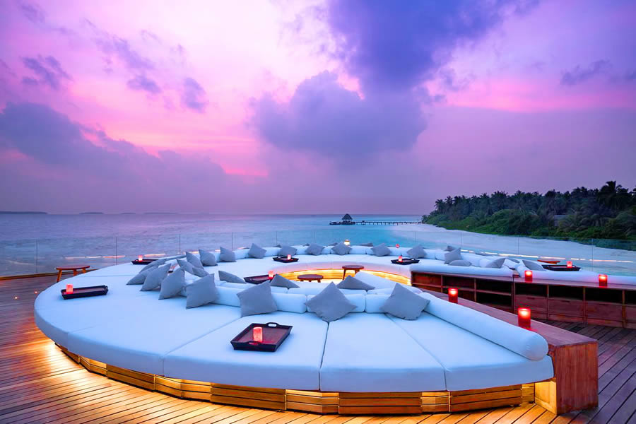 anantara maldives sky bar