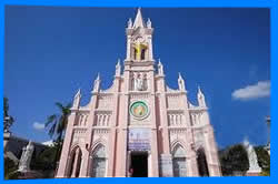 Католический собор Дананг (Danang Cathedral)