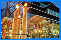 Куала Лумпур, Малайзия, Ресторан, Отель, Магазин,Торговый центр,Шопинг, Рынок, Отель, Транспорт, Метро, Аэропорт, Достопримечательности, Ночной Клуб, Погода, Отели Куала Лумпура