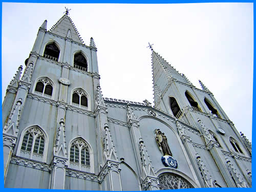 Церковь Сан Себастьян (San Sebastian Church)