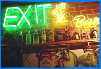 Exit Bar