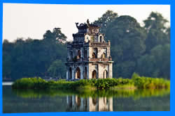 Озеро Хоан Кием & Храм Нгок-Сон в Ханое