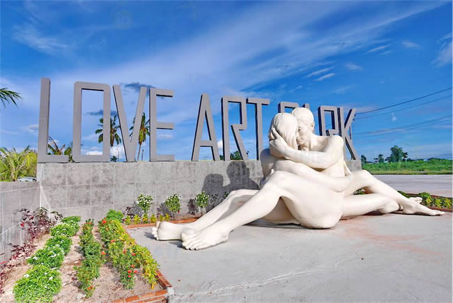 Love Art Park