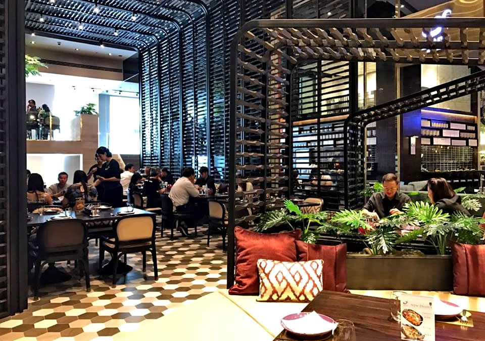 Apinara Thai Cuisine and Bar 