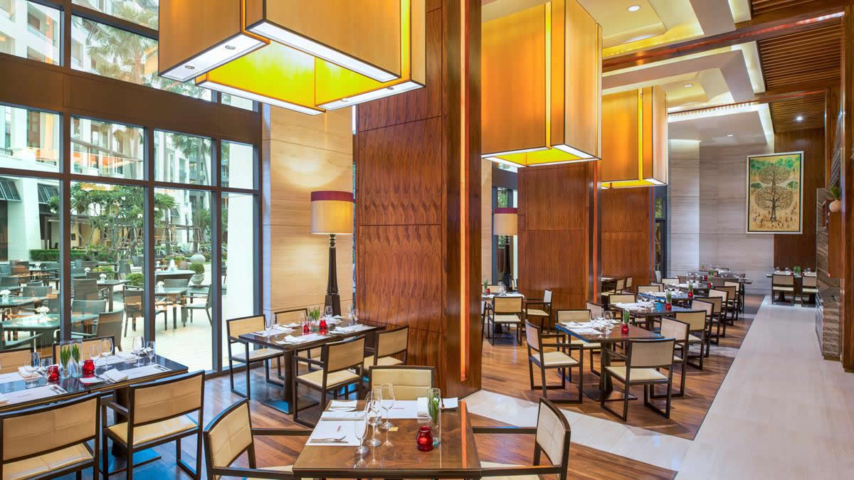 Brasserie Europa в Siam Kempinski Hotel Bangkok