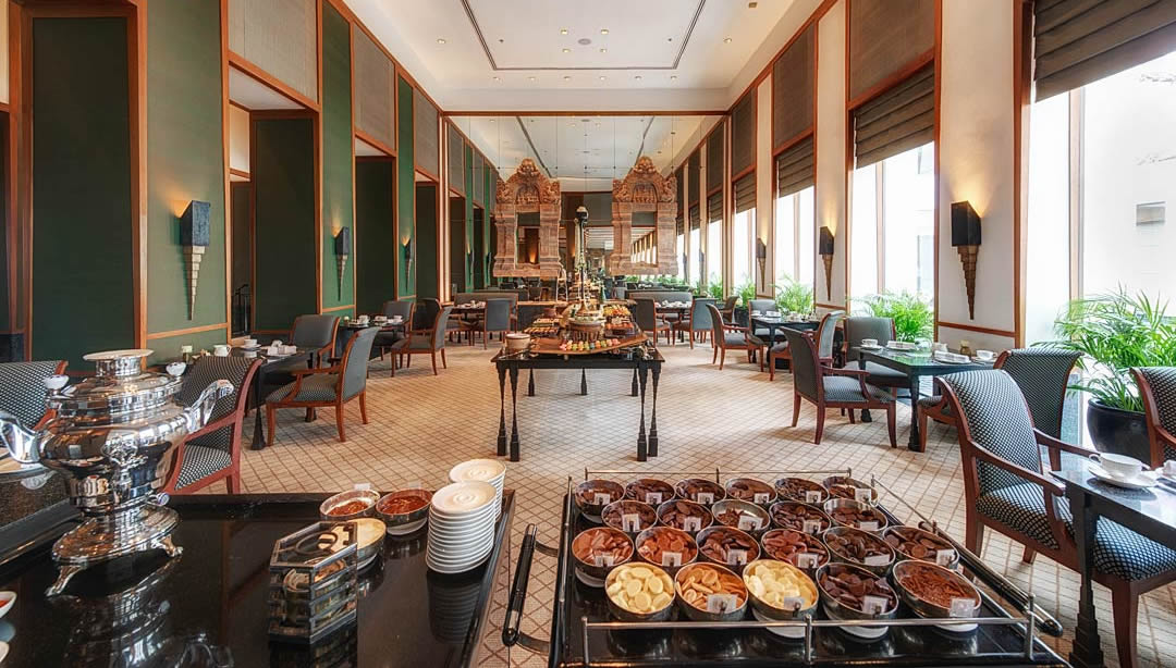 Шоколадный Буфет в The Sukhothai Hotel