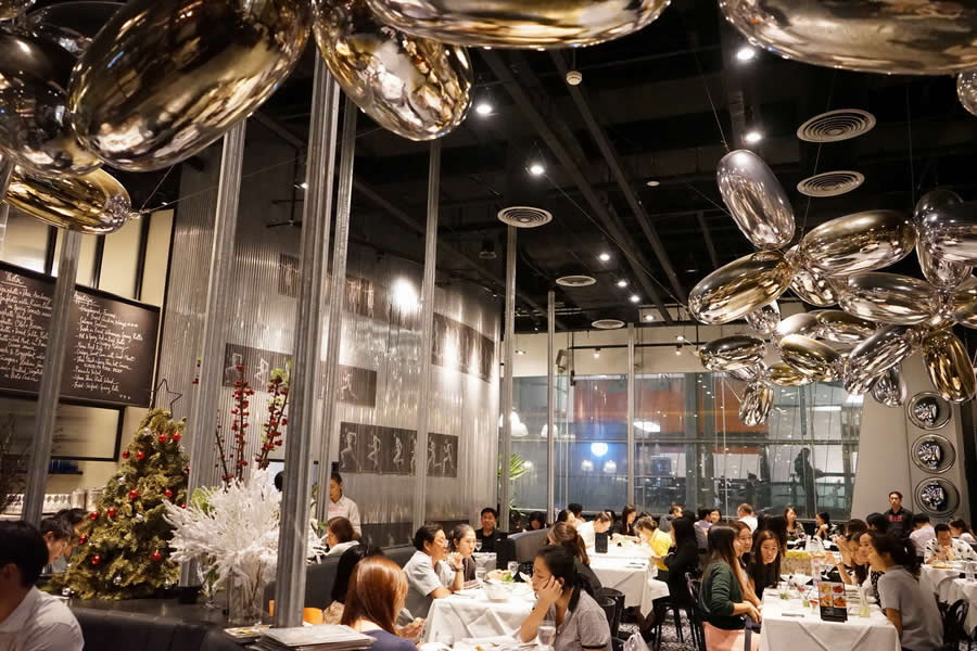 Greyhound Cafe 