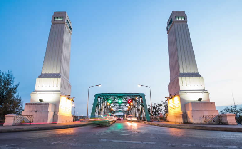 Memorial Bridge/Saphan Phut (N6) 