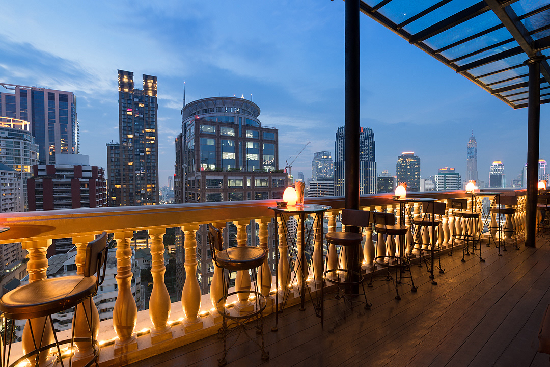 The Speakeasy в Hotel Muse