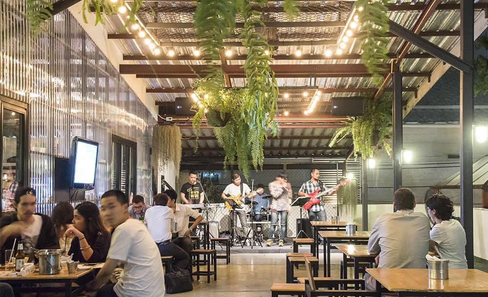 Baan Puen Bar Bangkok