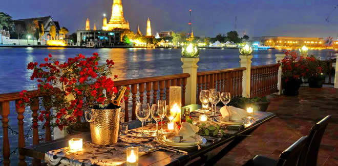 Chakrabongse Villas Restaurant - Романтический Ресторан в Бангкок Риверсайд