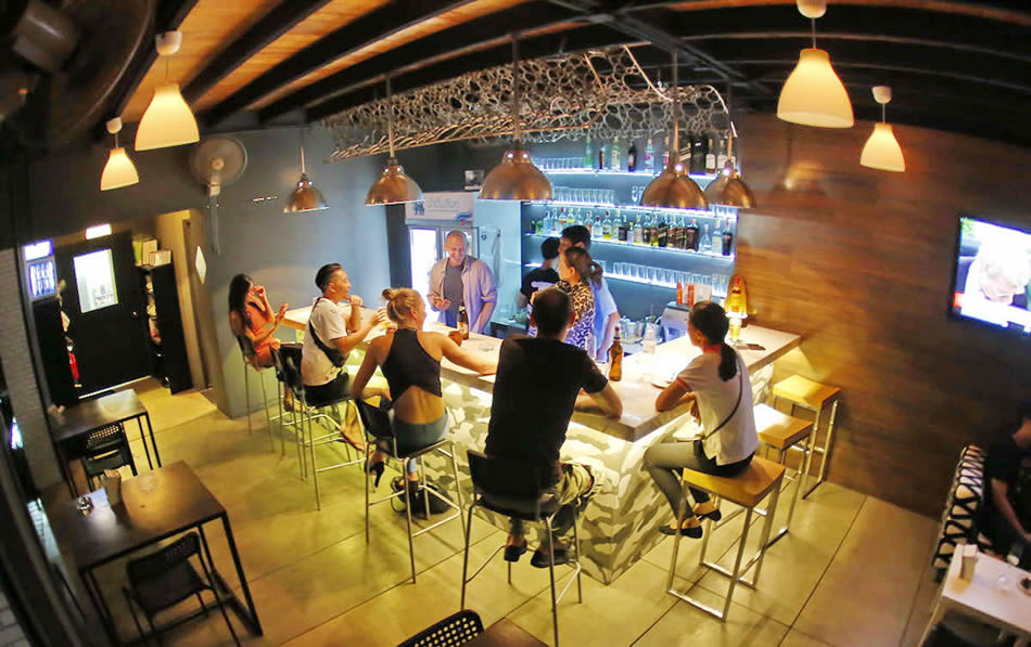 J Bar & Cafe Bangkok