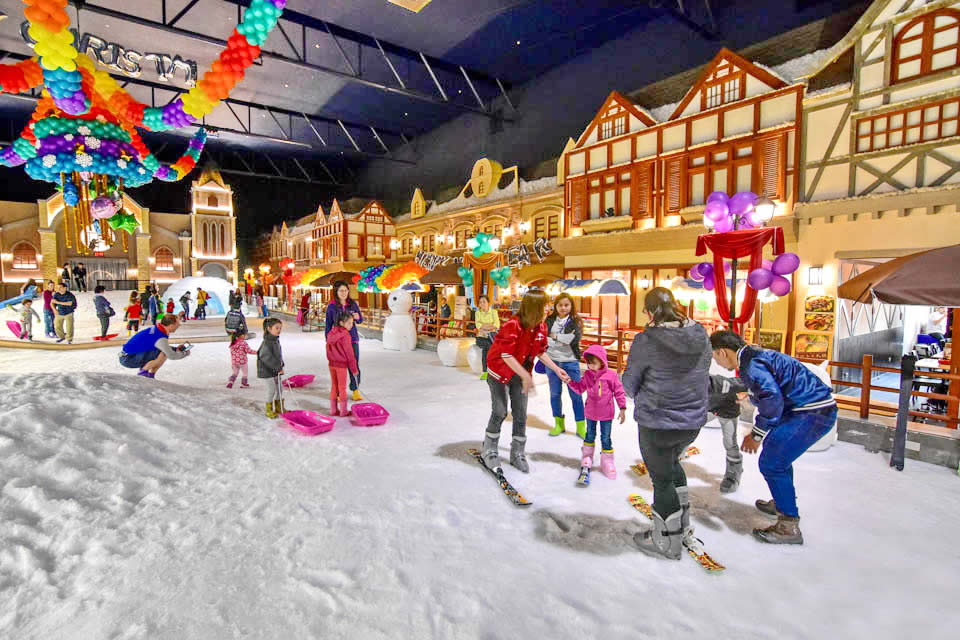 Snow Town Bangkok