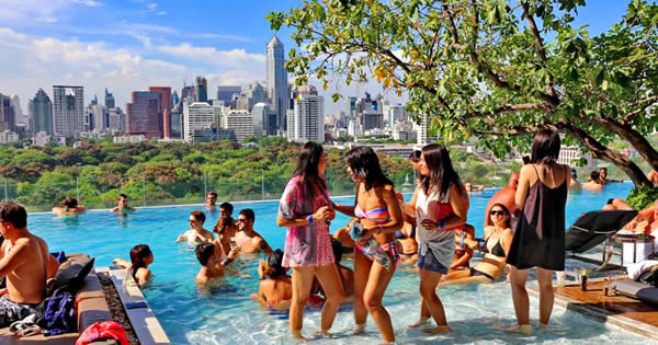 So Pool Party в So Sofitel Bangkok - Лучшая Ежемесячная Пул Пати в Бангкоке