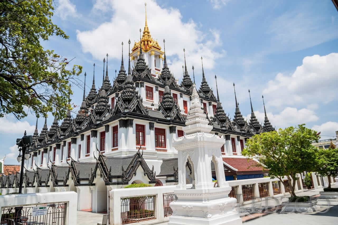 Loha Prasat temple bangkok