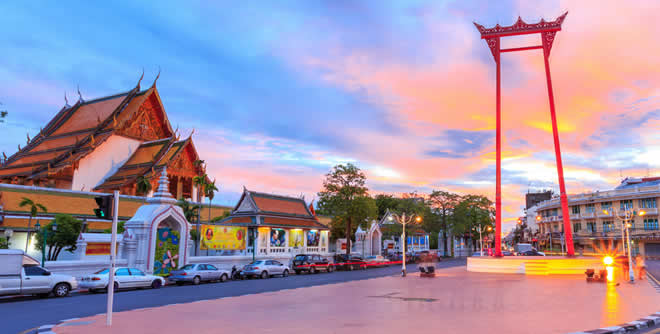 Wat Suthat в Бангкоке - Храм Гигантские Качели Бангкока