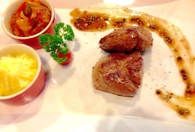 Ресторан Le Kitchen в LK The Empress Pattaya